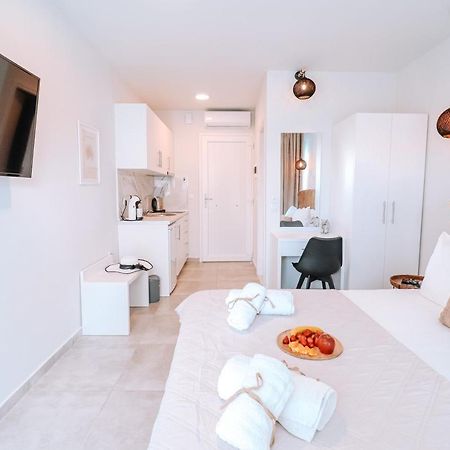 Sithon Diamond Suites 2 니키티 외부 사진