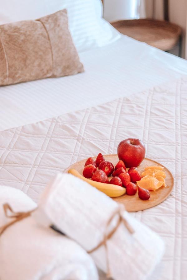 Sithon Diamond Suites 2 니키티 외부 사진