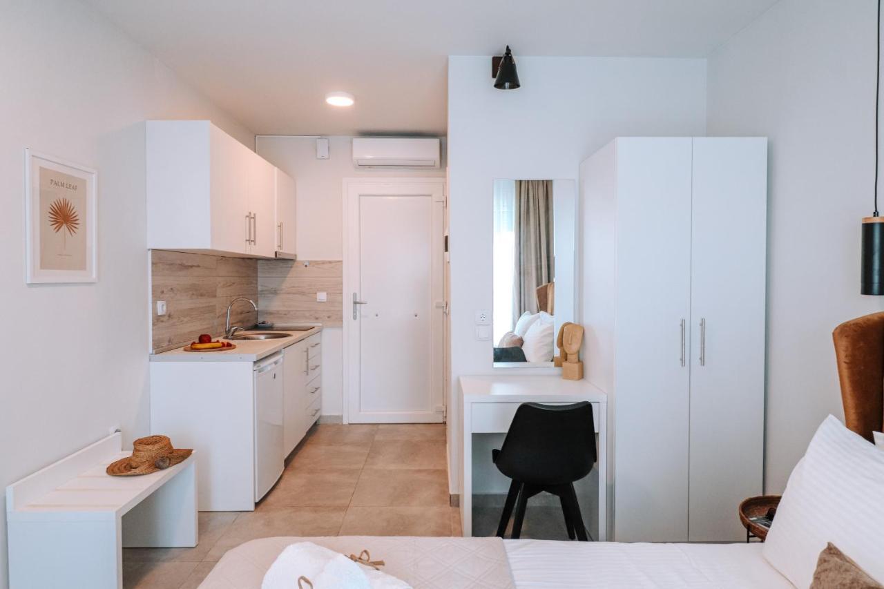 Sithon Diamond Suites 2 니키티 외부 사진