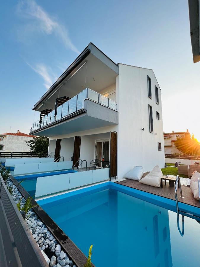 Sithon Diamond Suites 2 니키티 외부 사진